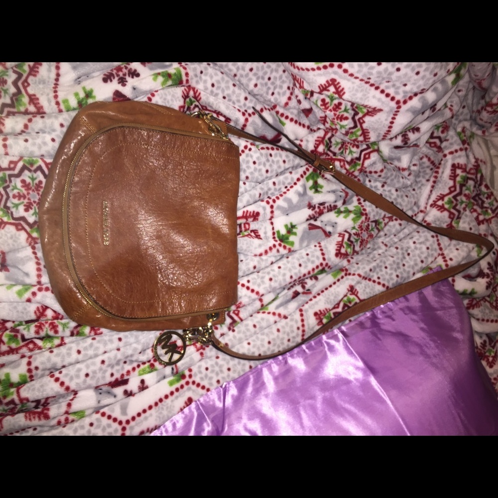 Micheal kors purse
